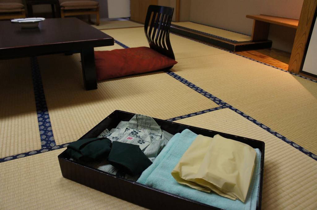 Nishiki-No-Yu Jimotoya Hotel Matsumoto Buitenkant foto